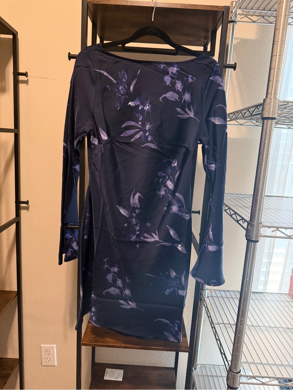 Women's Navy Floral Long Sleeve Dress